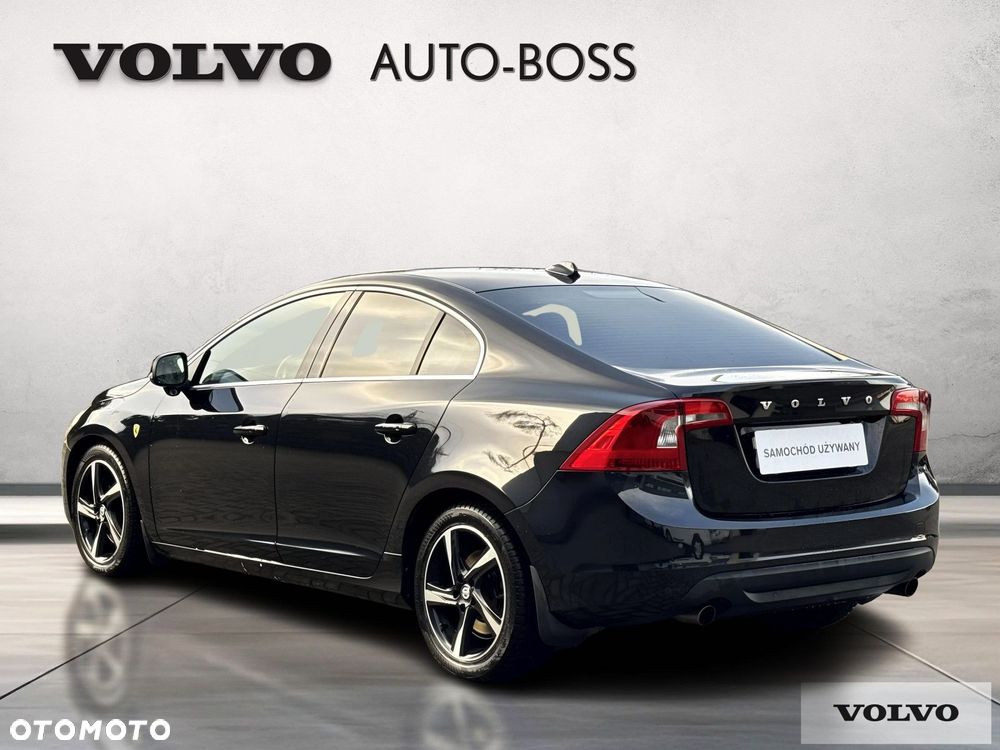 Volvo S60 - 3