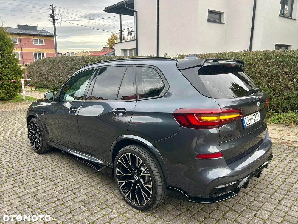 BMW X5 xDrive45e - 8