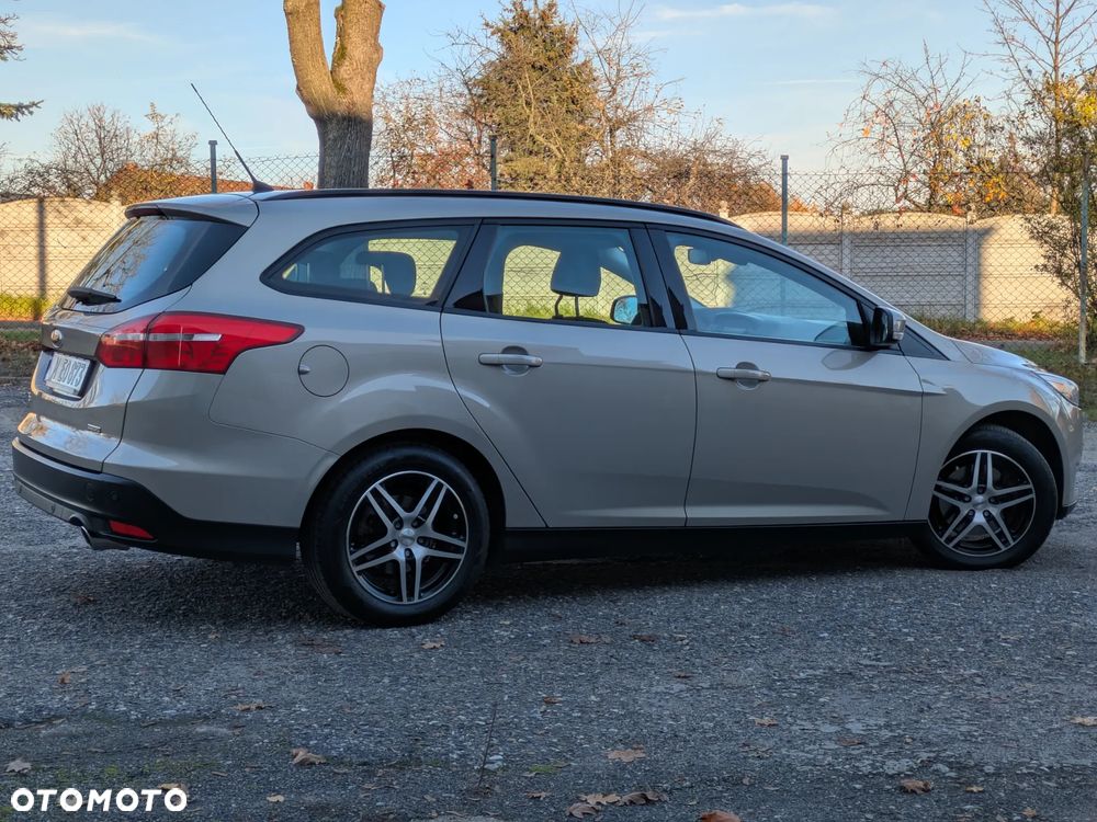 Ford Focus Turnier 1.5 EcoBoost Start-Stopp-System Business Edition - 6