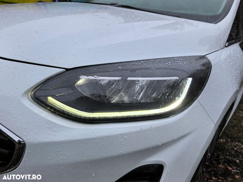 Ford Fiesta 1.0 EcoBoost Titanium - 9