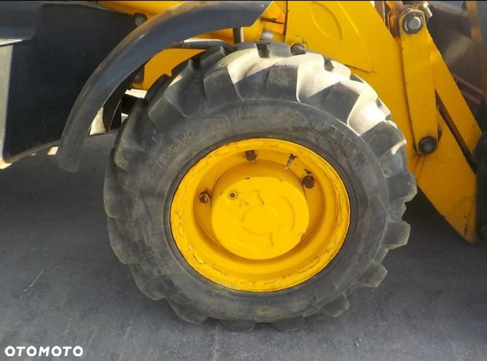 JCB 3CX - 5