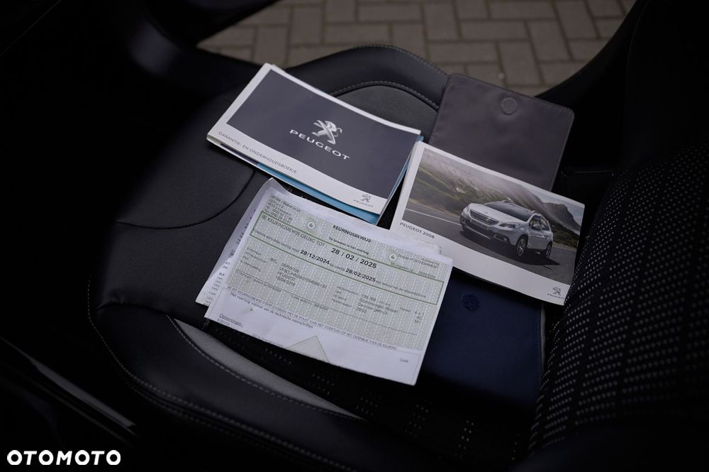Peugeot 2008 PureTech 110 Stop&Start Allure - 34