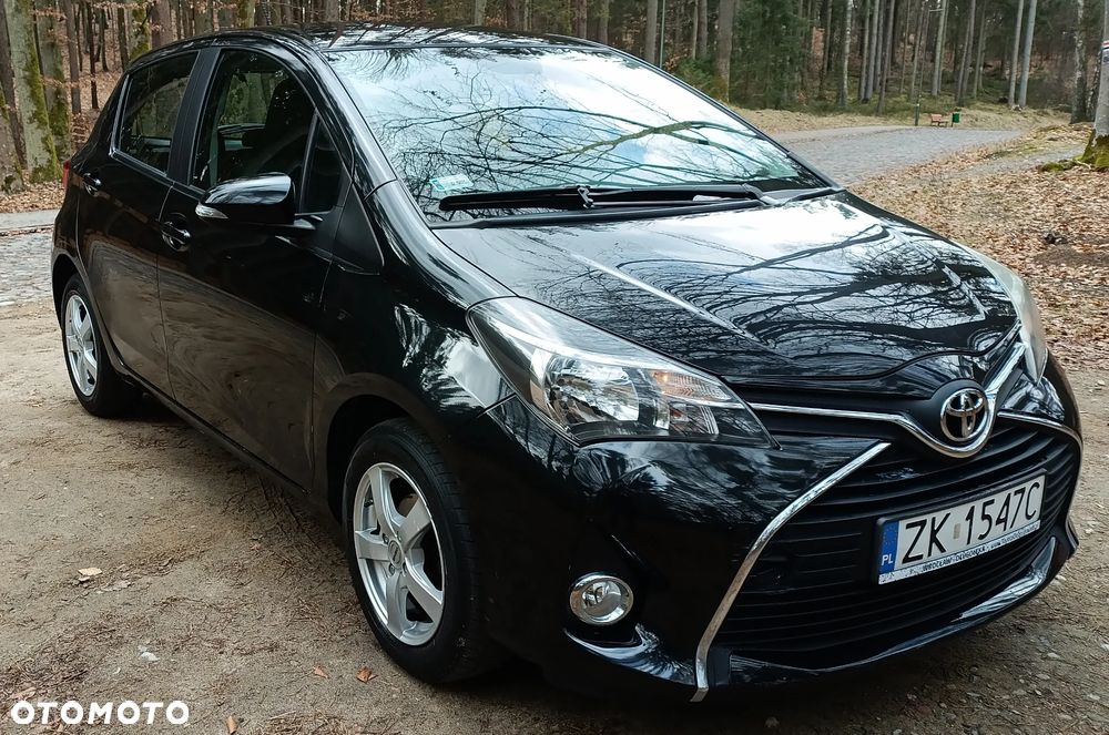 Toyota Yaris 1.33 Premium - 4