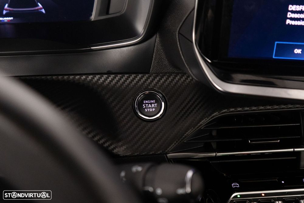 Peugeot 2008 1.2 PureTech Allure Pack EAT8 - 22