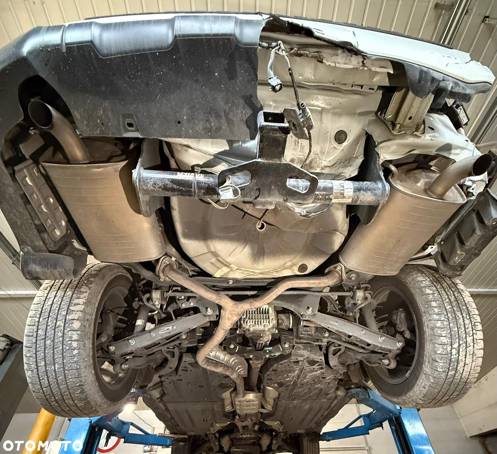 Subaru Outback - 16