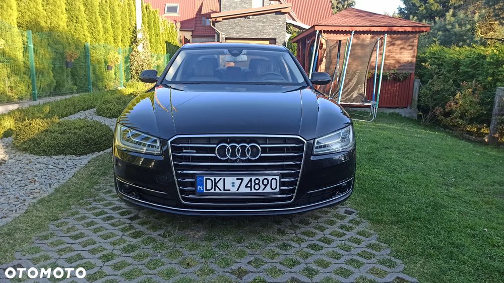 Audi A8 2015 photo 3