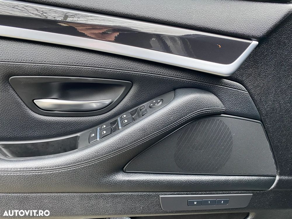 BMW Seria 5 520d Aut. - 22