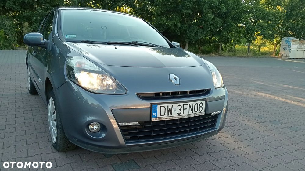 Renault Clio 1.2 16V Alize - 27