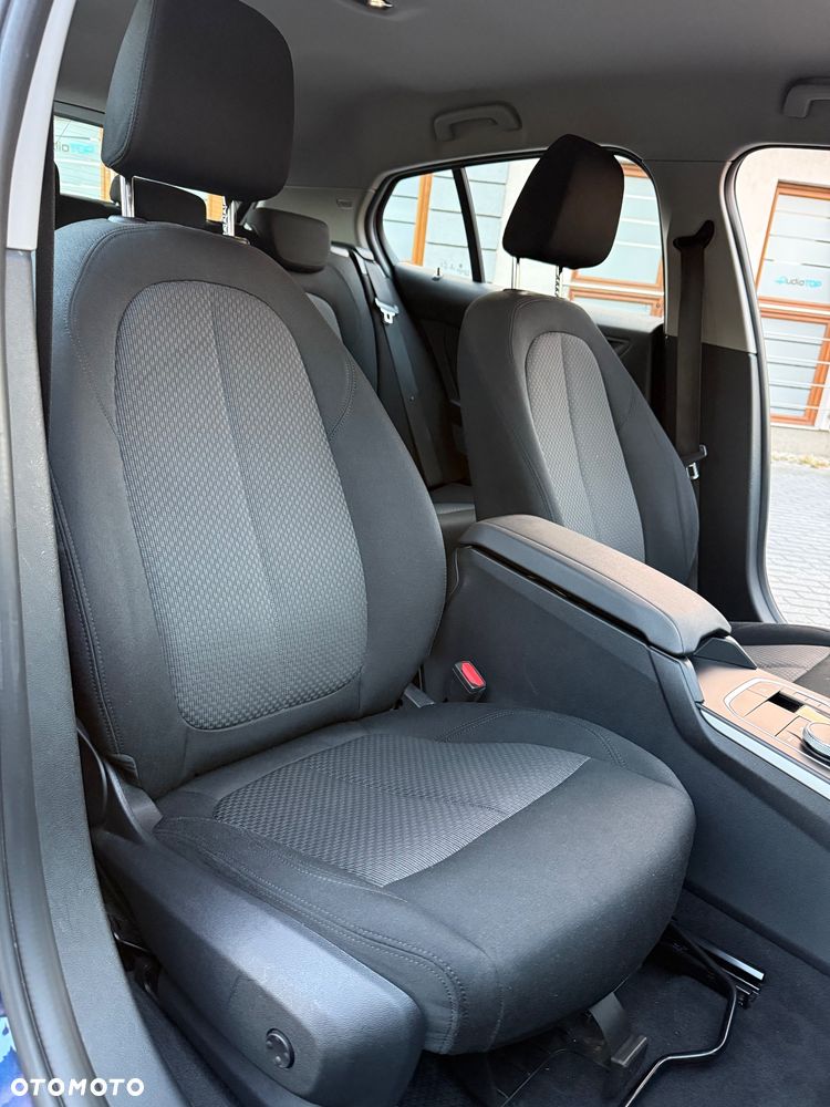 BMW Seria 1 118i - 19