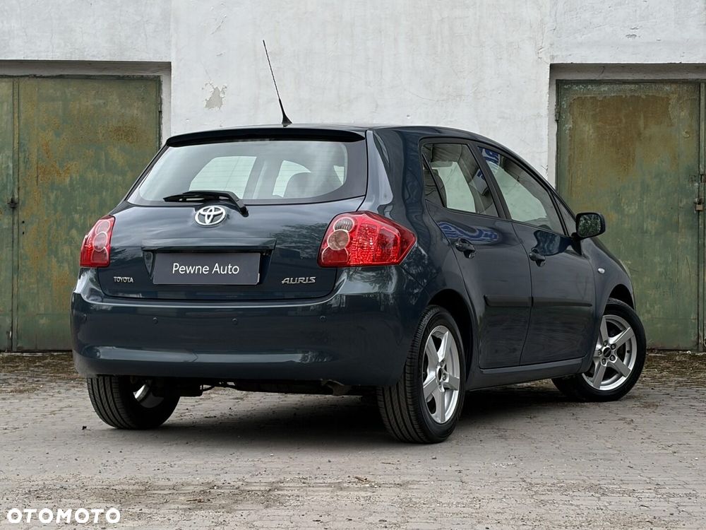 Toyota Auris 1.6 VVT-i Luna - 8