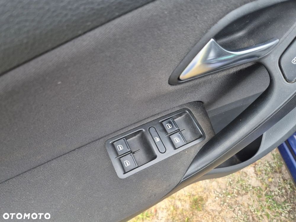 Volkswagen Polo - 14