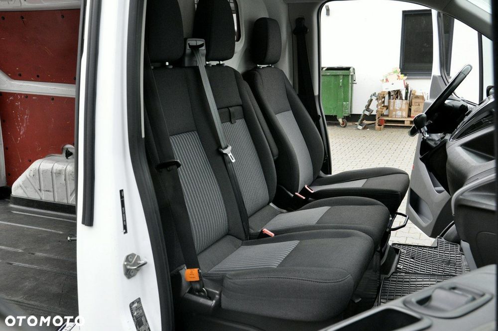 Ford Transit Custom - 35