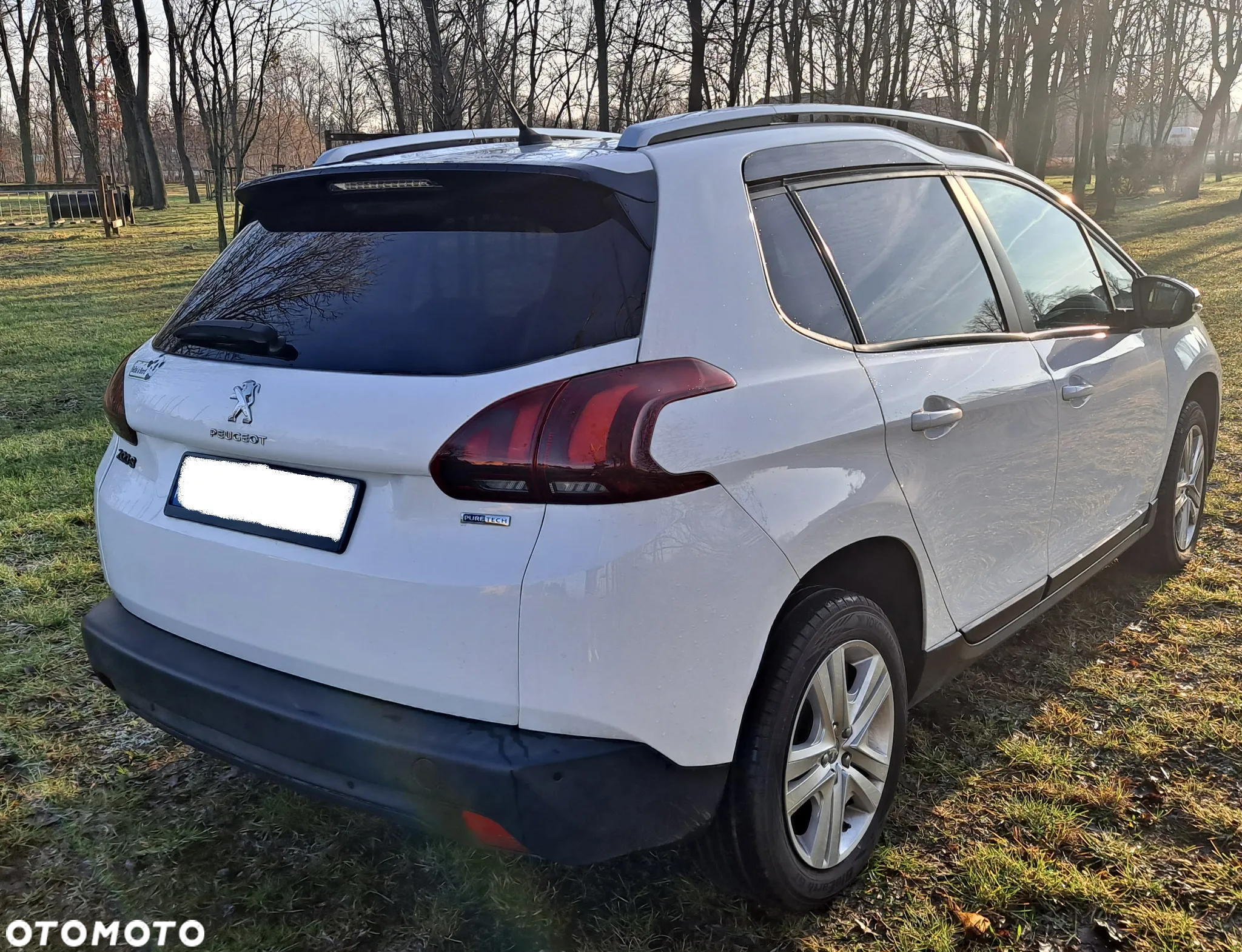 Peugeot 2008 1.2 Pure Tech Style EU6 - 5