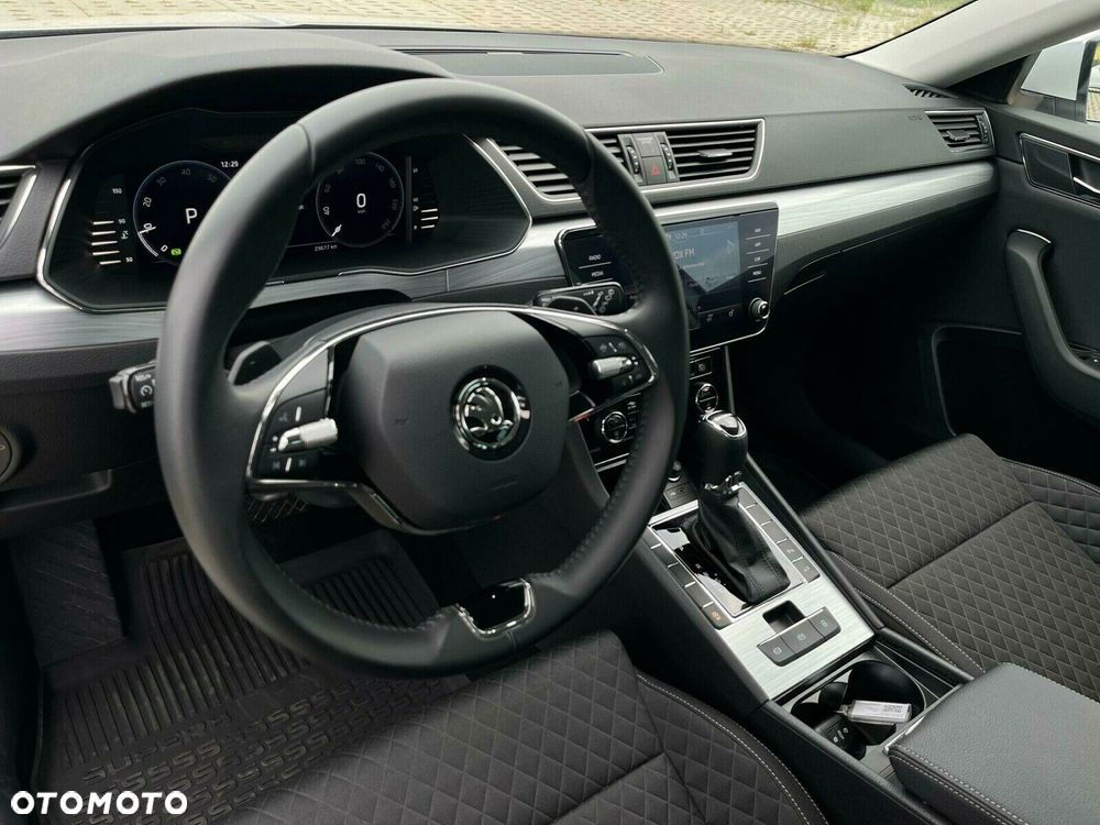 Skoda Superb - 9