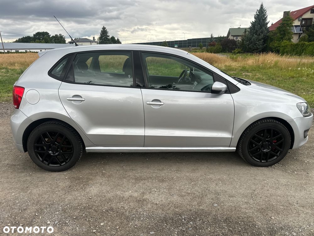 Volkswagen Polo - 4