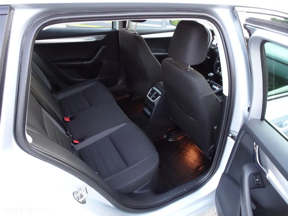 Skoda Octavia 1.5 TSI GPF ACT Ambition - 17