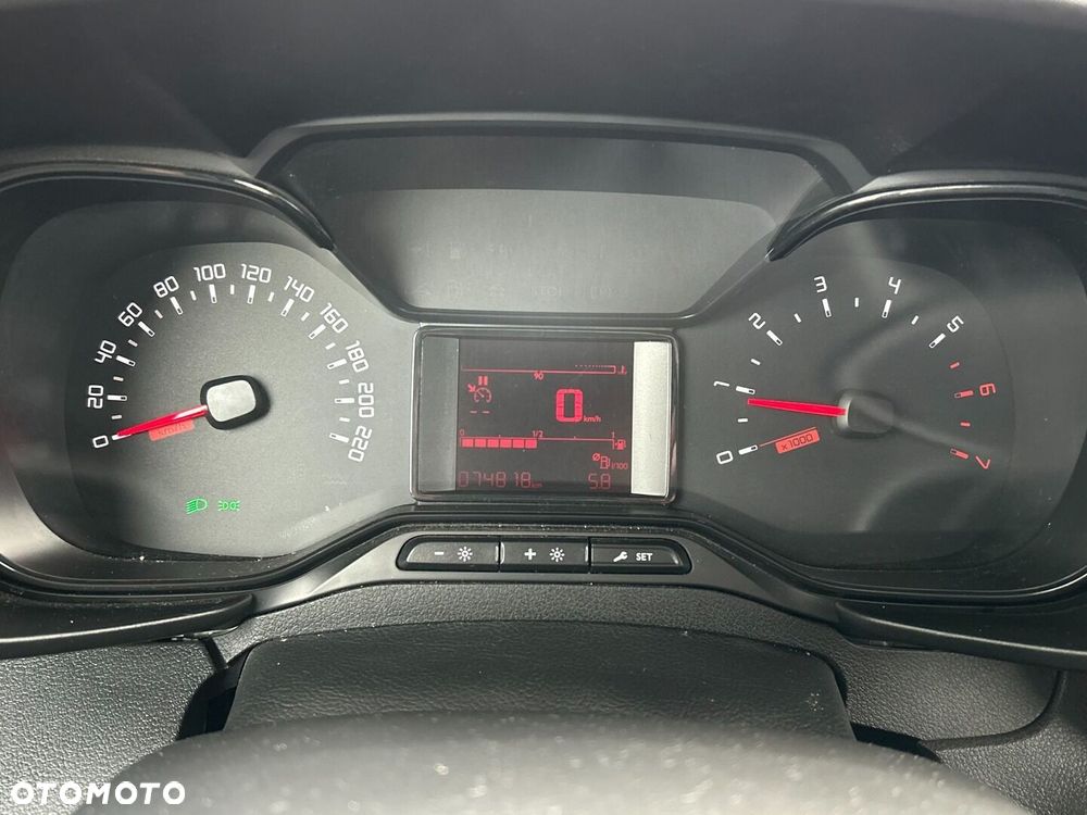 Toyota PROACE CITY - 15