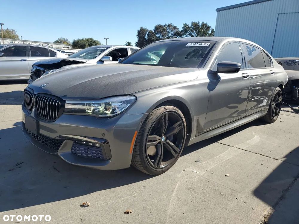 BMW Seria 7 - 1