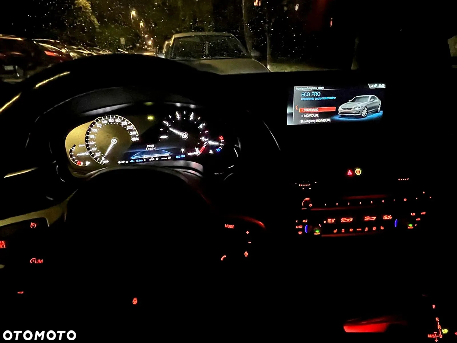 BMW Seria 5 520d Sport Line - 25