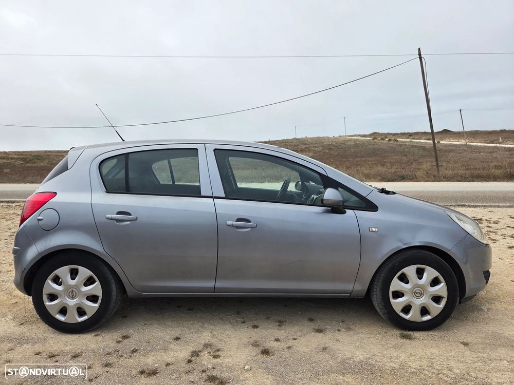 Opel Corsa 1.3 CDTI Enjoy EcoFLEX - 4