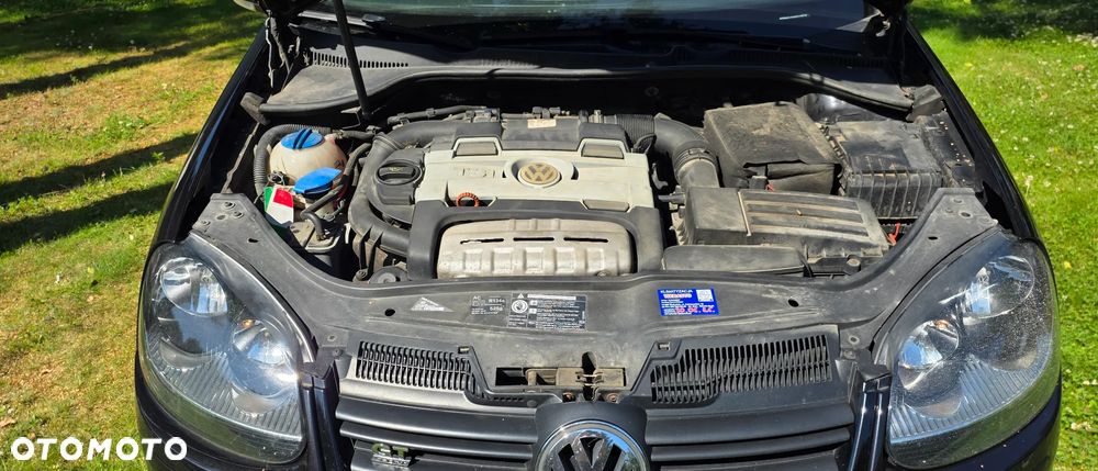 Volkswagen Golf - 9