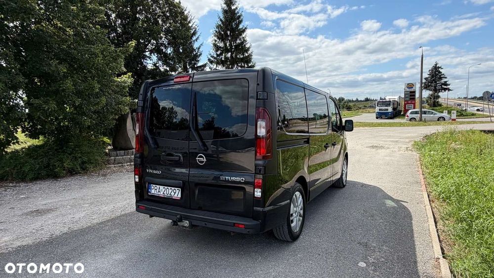 Opel Vivaro - 27