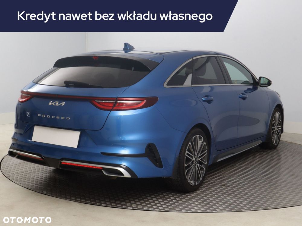 Kia ProCeed - 7