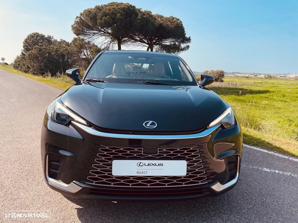 Lexus LBX Elegant - 7