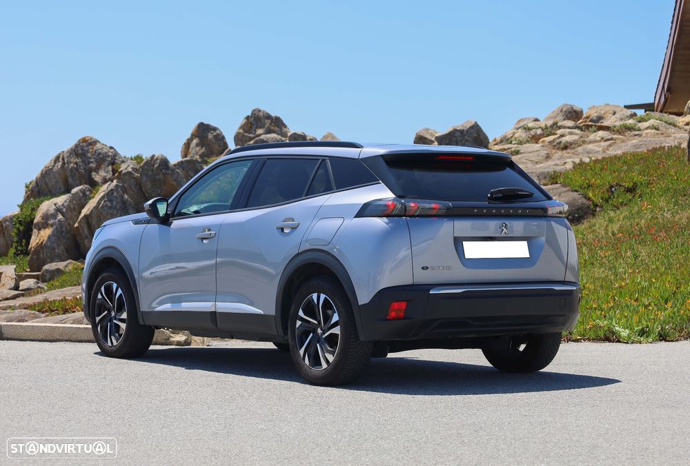 Peugeot e-2008 50 kWh Style - 5