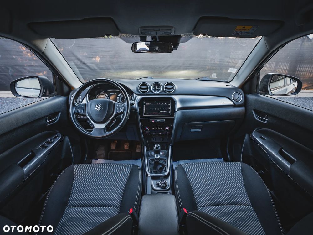Suzuki Vitara 1.4 Boosterjet Hybrid Allgrip Comfort+ "SHINKAI" - 21