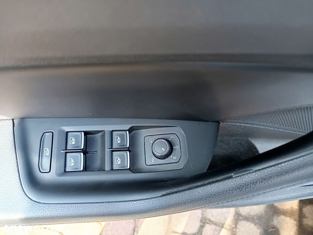 Volkswagen Passat 1.8 TSI BMT Comfortline DSG - 18