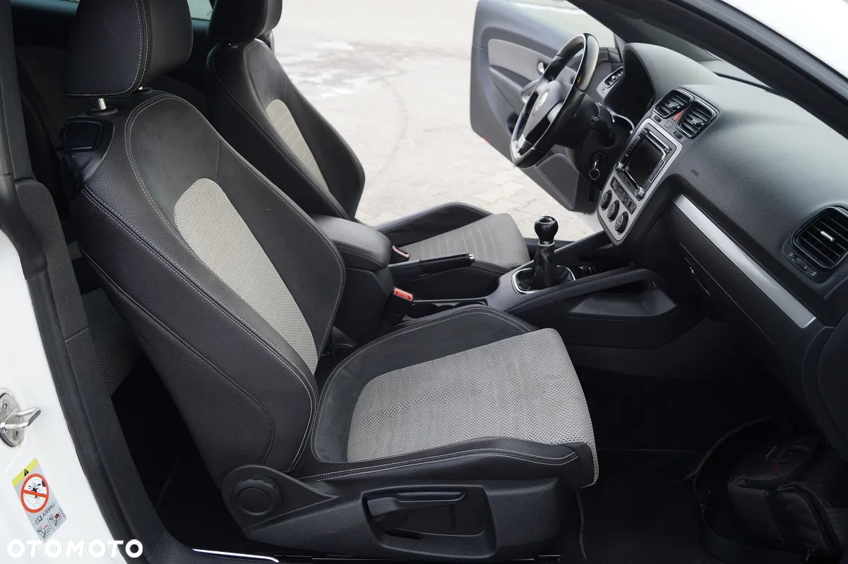 Volkswagen Scirocco 2.0 TSI - 6