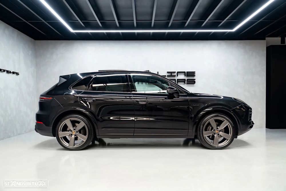Porsche Cayenne E-Hybrid Tiptronic S Platinum Edition - 9