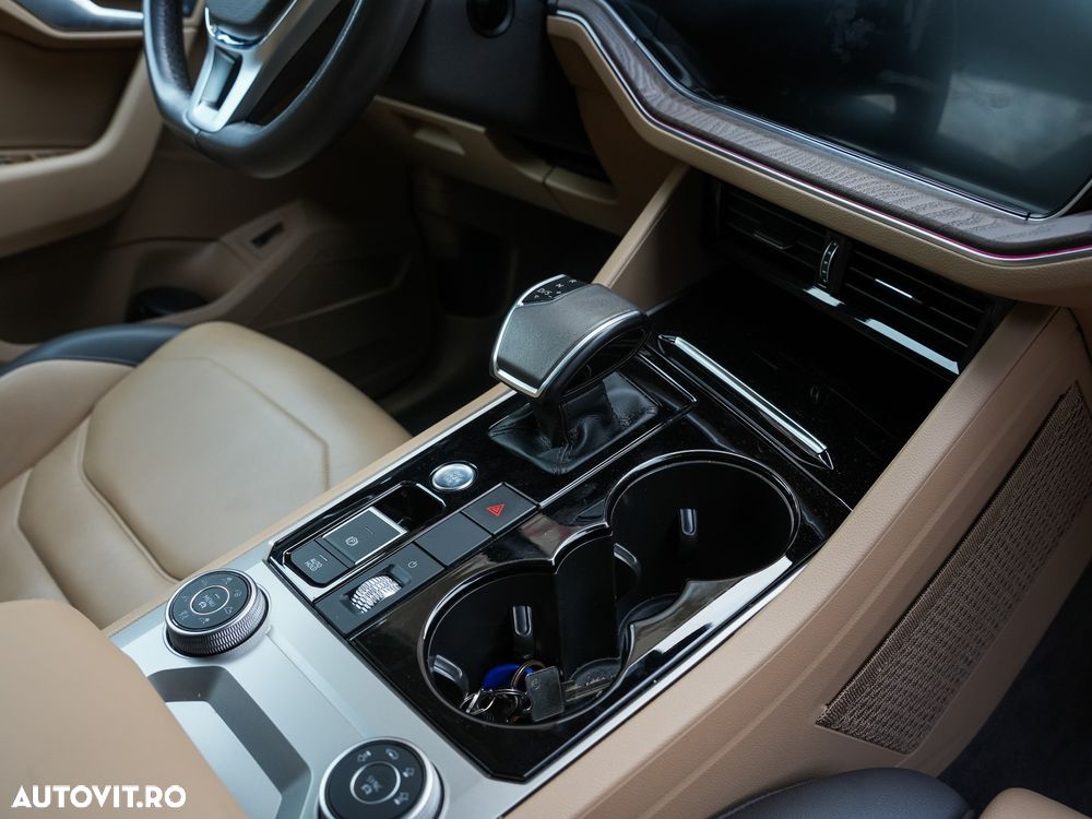 Volkswagen Touareg V6 TDI Atmosphere - 30