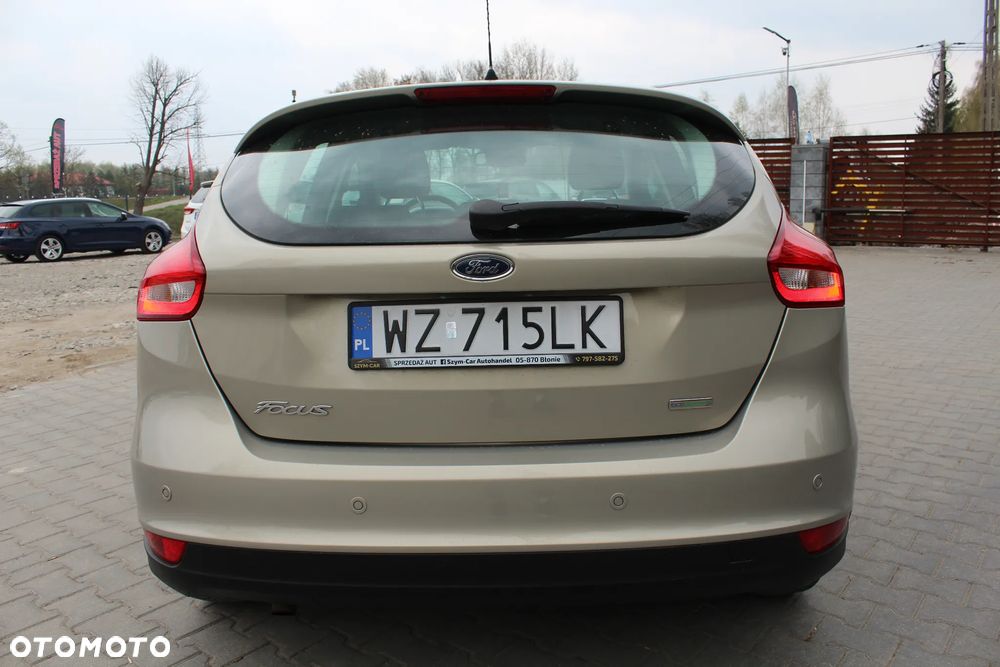 Ford Focus 1.0 EcoBoost Titanium - 6