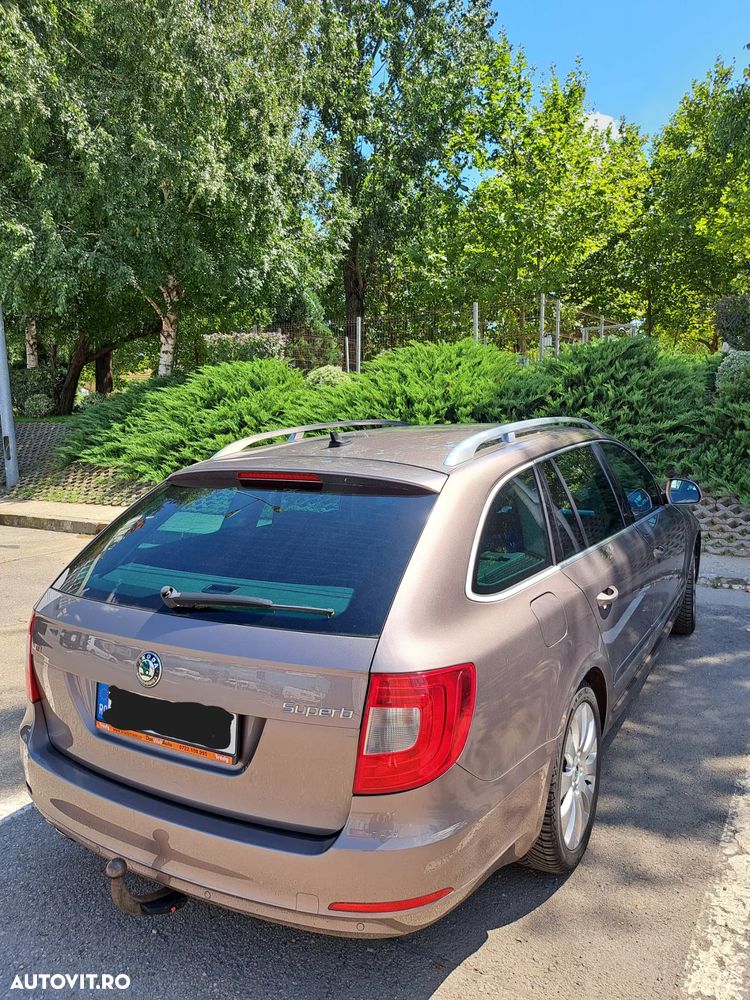 Skoda Superb 2.0 TDI Elegance - 5