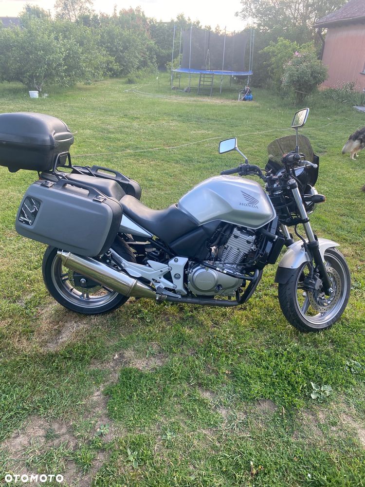 Honda CBF - 2
