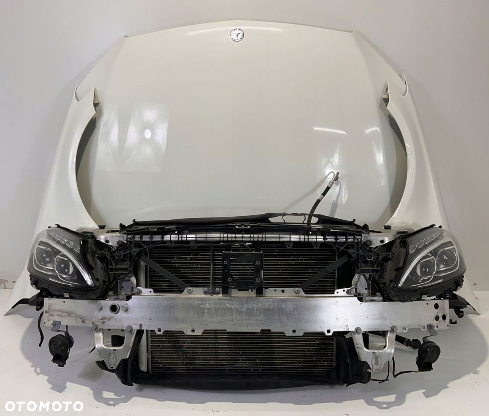 MERCEDES W205 AMG PRZÓD BŁOTNIKI PAS LAMPY MASKA 149 - 7