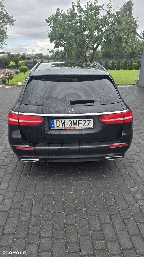 Mercedes-Benz Klasa E 220 d 4-Matic Avantgarde - 3
