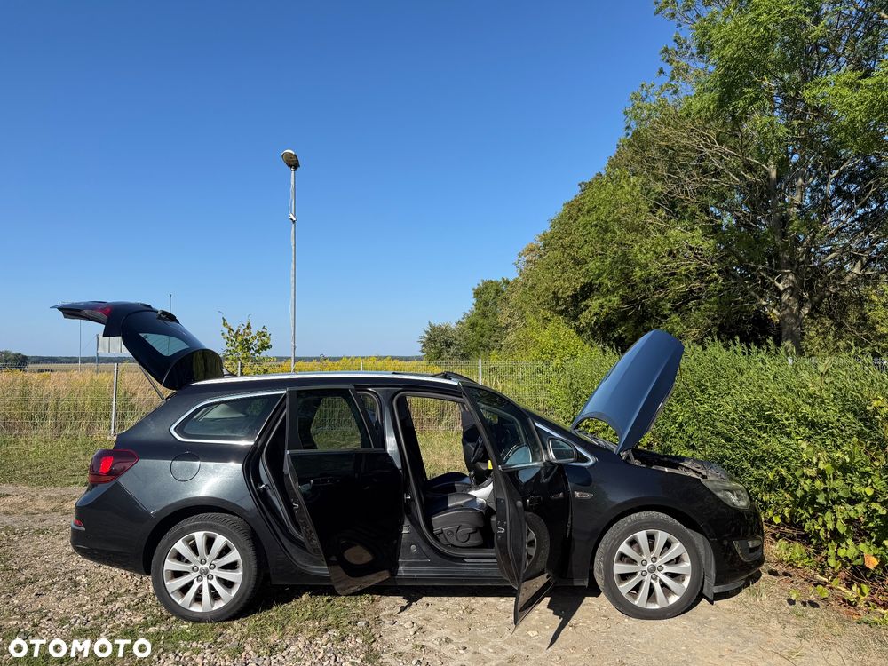 Opel Astra 1.4 Turbo Exklusiv - 21