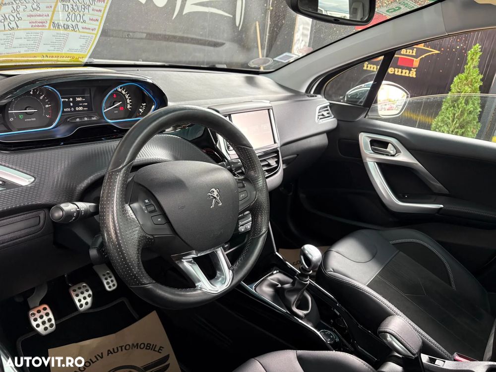 Peugeot 2008 - 6