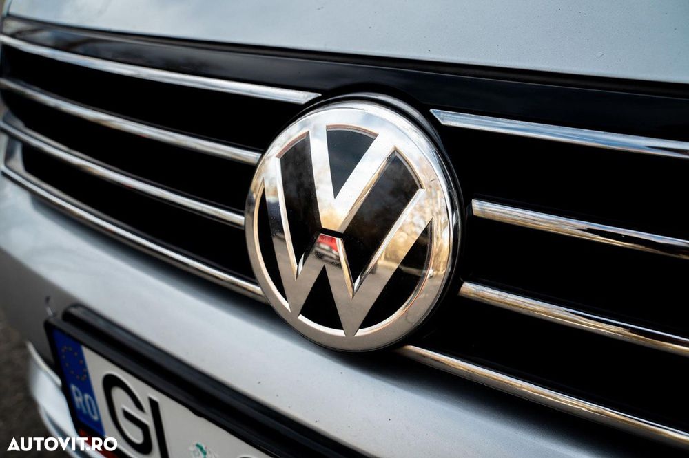 Volkswagen Passat 2.0 TDI (BlueMotion Technology) DSG Comfortline - 14