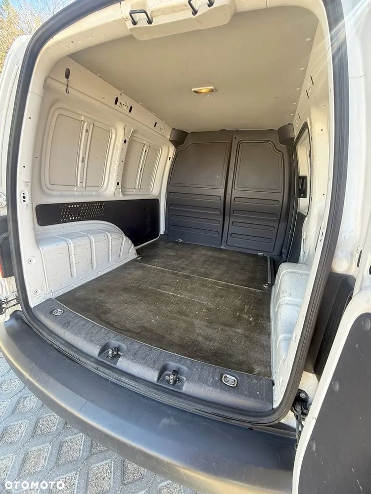 Volkswagen CADDY - 7