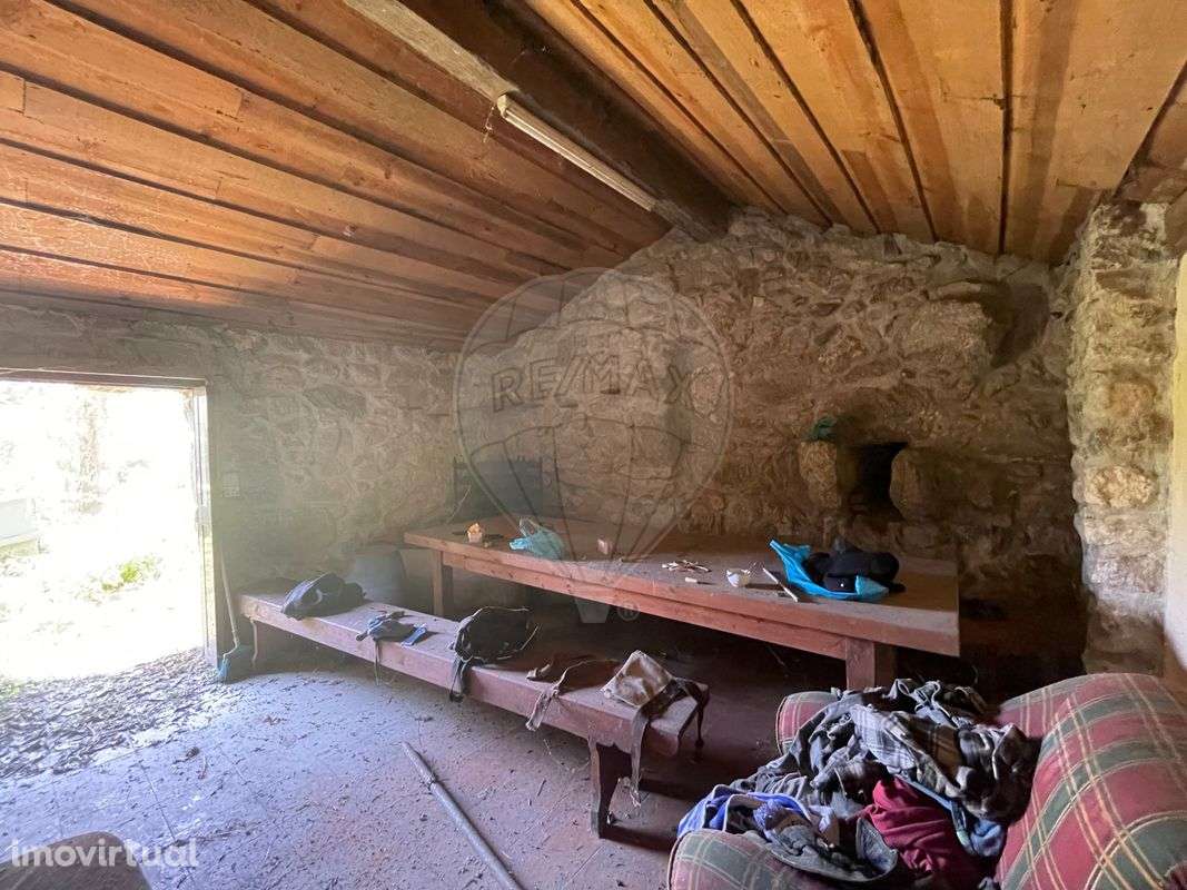 Moradia T1 para venda - Grande imagem: 3/20