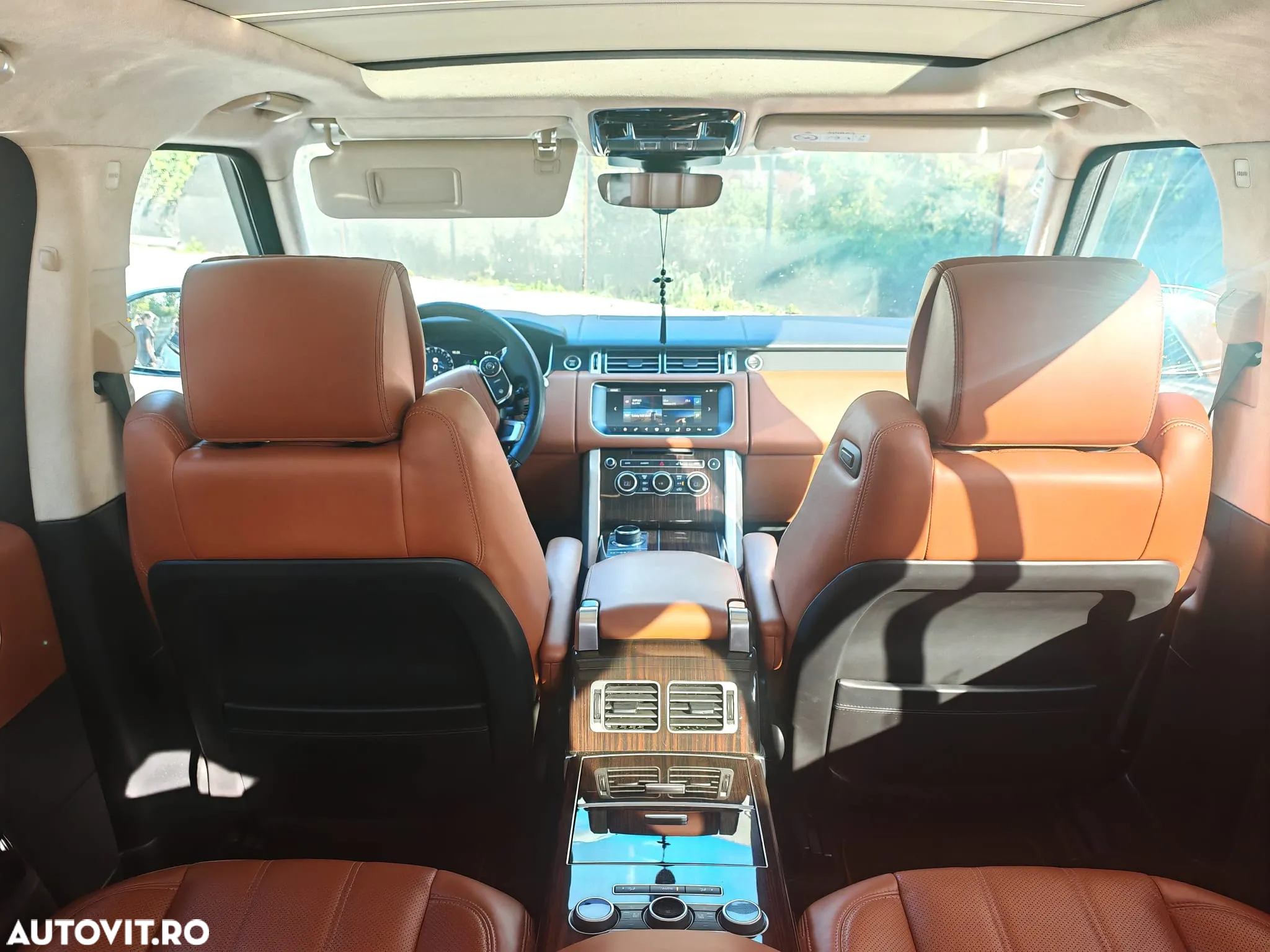 Land Rover Range Rover 4.4 I SDV8 Autobiography - 8