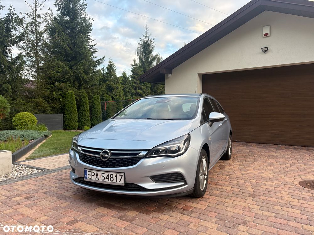 Opel Astra - 2