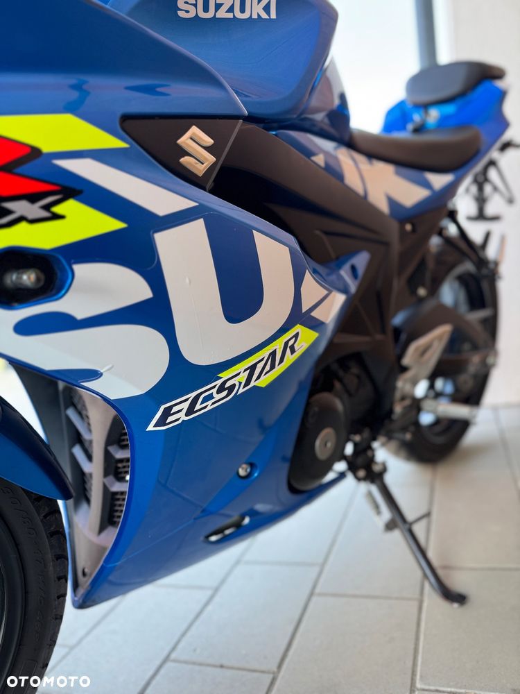 Suzuki GSX-R - 2