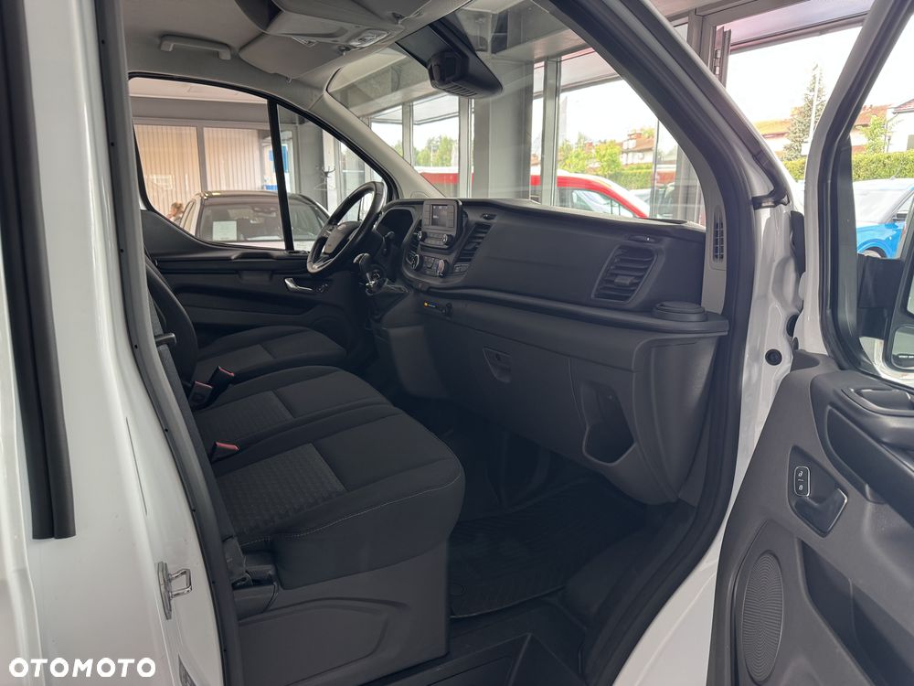 Ford Transit Custom - 27