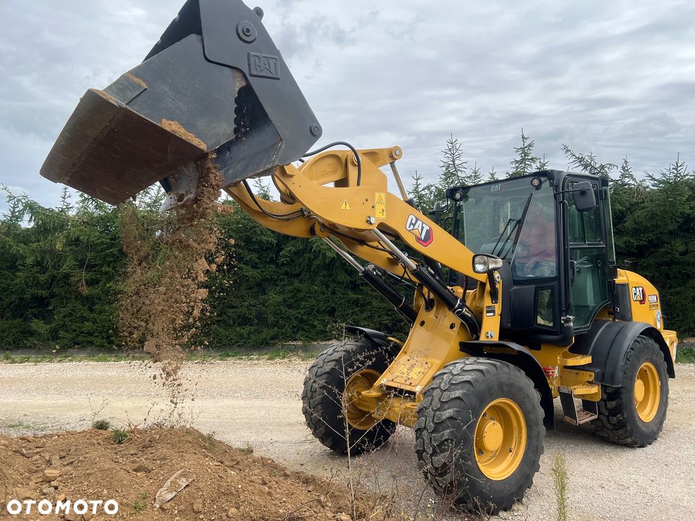 Caterpillar ŁADOWARKA CAT 908M 21r łyżka szczęka widły krokodyl 906 907 H przegubowa łamana Catepillar - 13