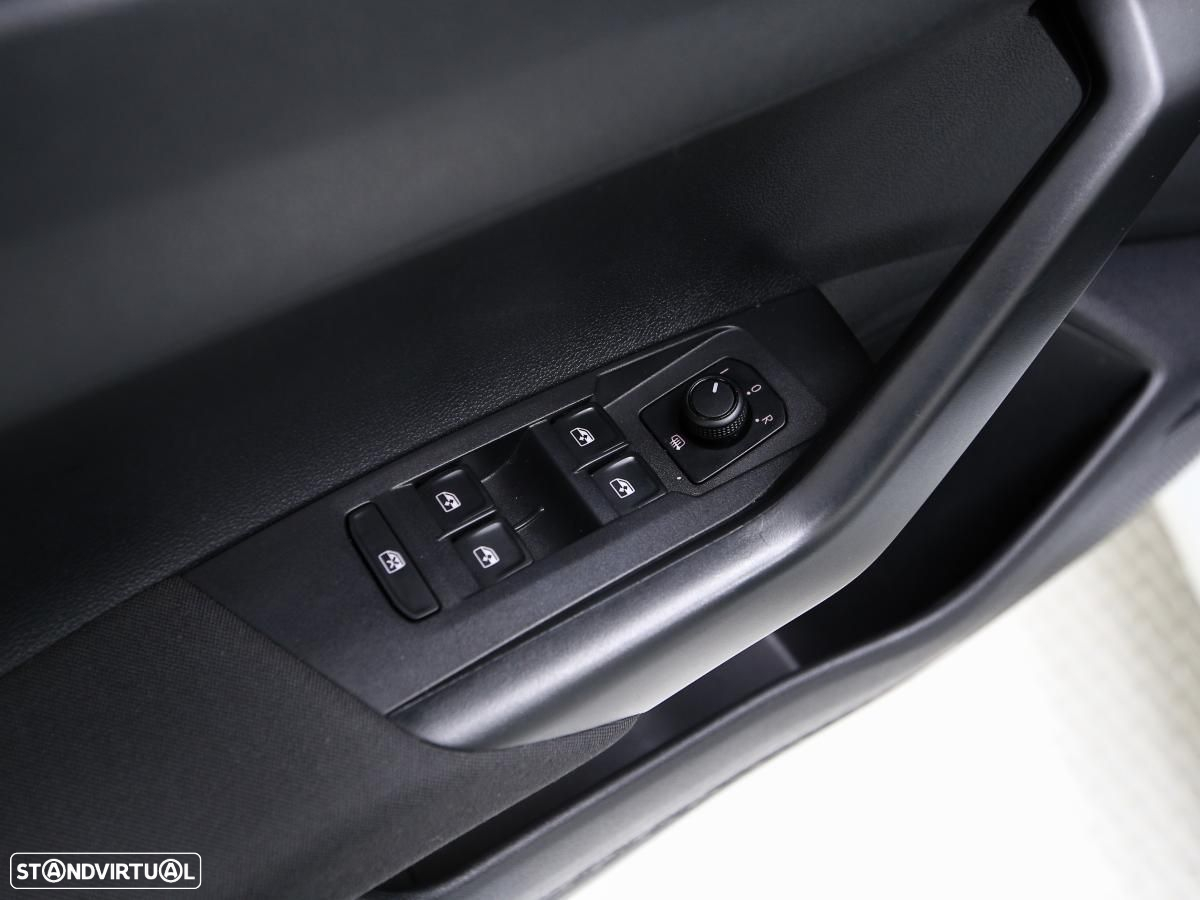 VW Polo 1.0 TGI Confortline - 13